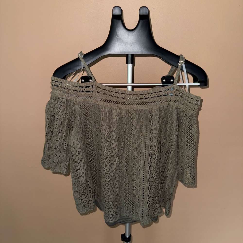 by & by Olive Lace Top